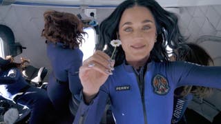 Katie Perry's singer is proud to keep a Daisy in space in the new Shepard Rocket Shepard Blue Origin missile. Perry was one of the six crew members